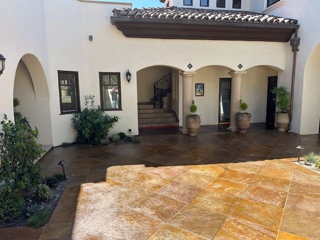 Sealed stamped concrete courtyard in Coto de Caza, CA