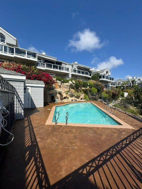 Community pool deck cleaned in Laguna Niguel, CA
